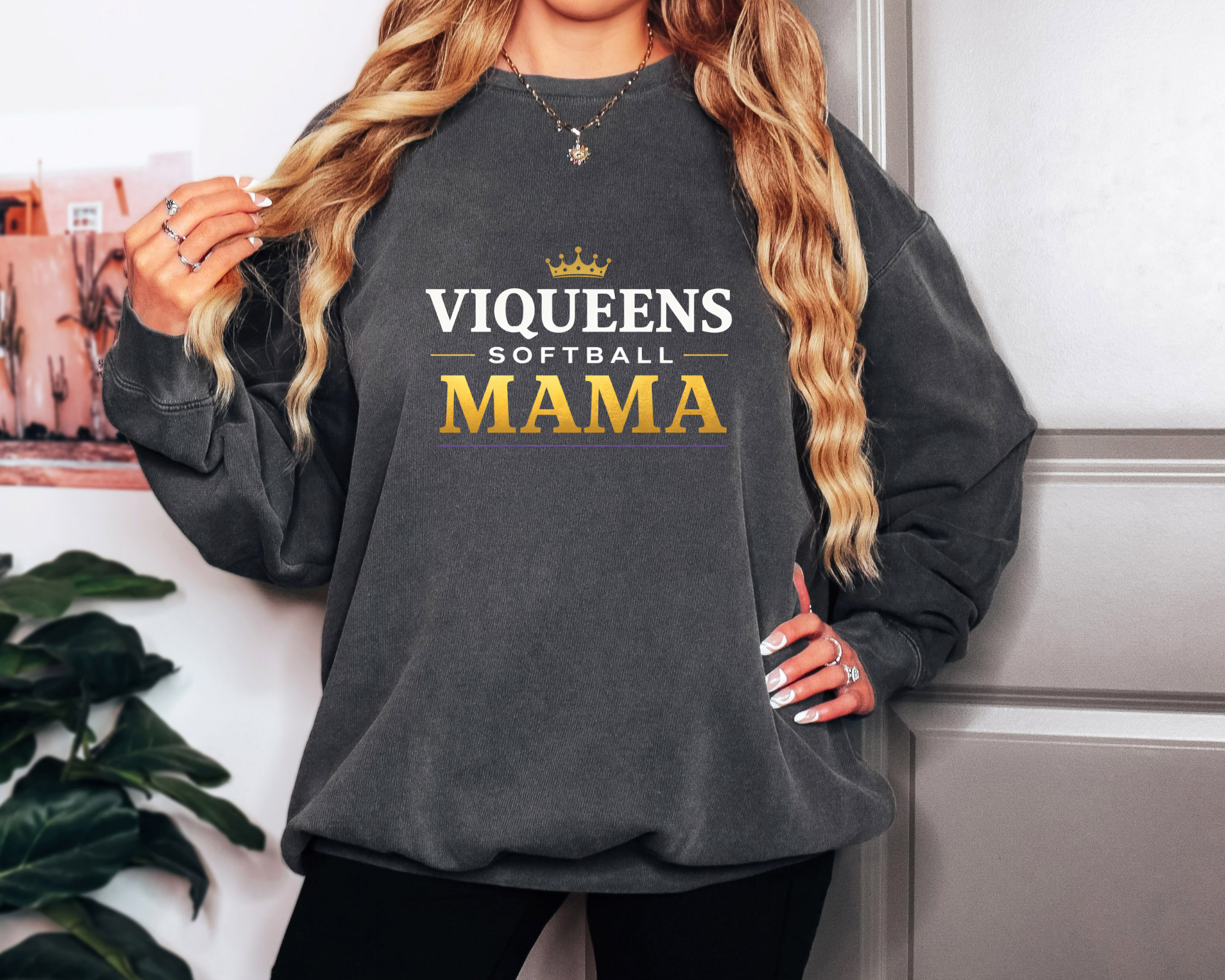 Comfort Colors ViQueens Softball Mama Crewneck Sweatshirt