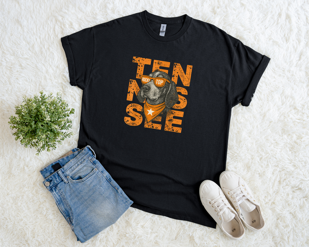 Tennessee Rocky Top Graphic Tee – Smokey Dog Tennessee Football Shirt – Southern Boutique Game Day T-Shirt – Vols Inspired Graphic Tee