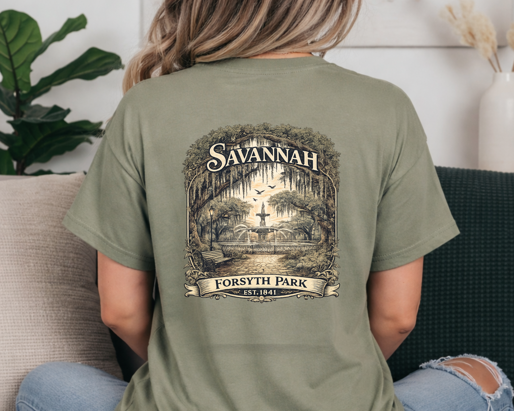 Savannah Forsyth Park Comfort Colors Tee – Historic Savannah Georgia Graphic Shirt – Southern Coastal Boutique T-Shirt