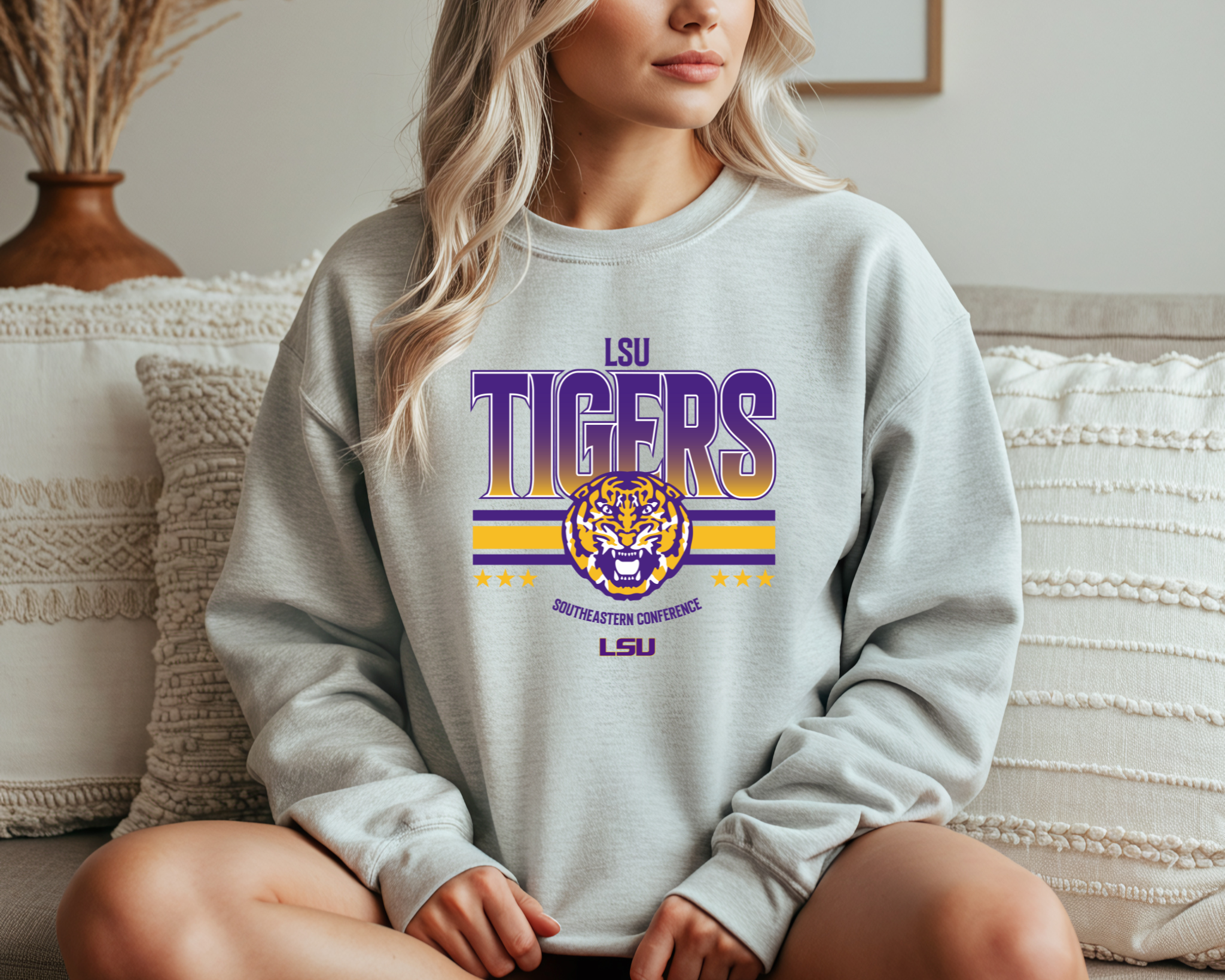 LSU Tigers-inspired crewneck sweatshirt 