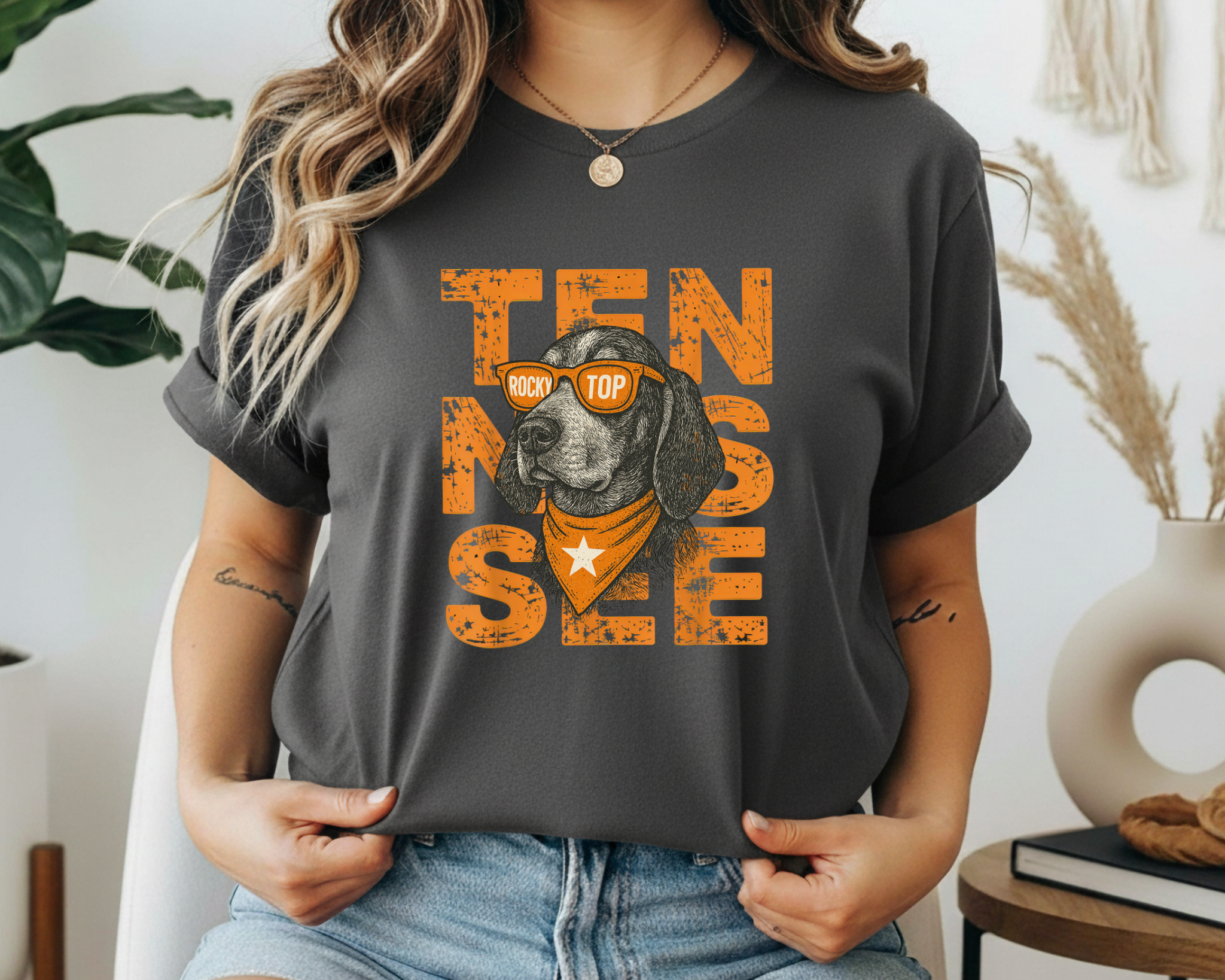 Tennessee Rocky Top Graphic Tee – Smokey Dog Tennessee Football Shirt – Southern Boutique Game Day T-Shirt – Vols Inspired Graphic Tee