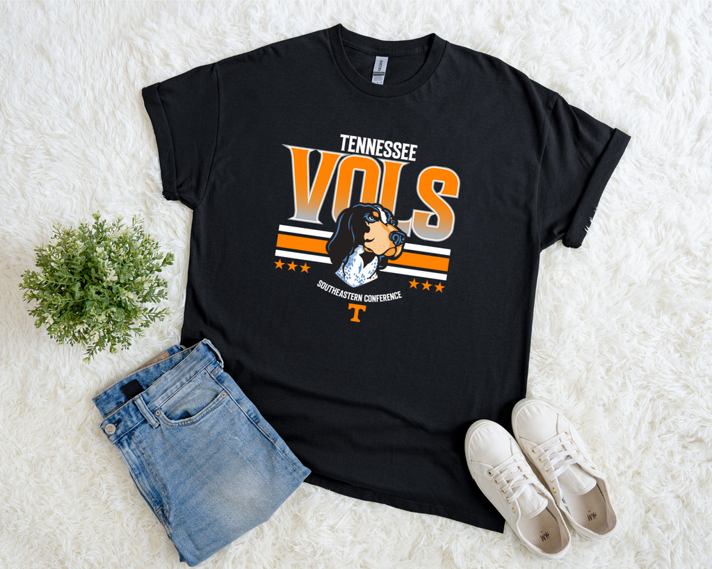 Tennessee VOLS Smokey Graphic Tee - Black Game Day Shirt - Gildan Unisex Fit Boutique Football Tee