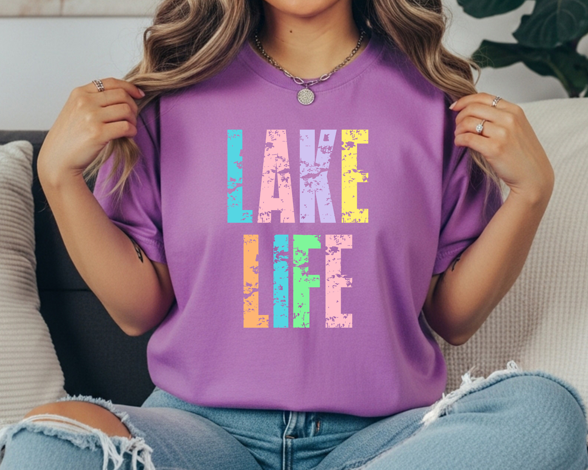 Lake Life Comfort Colors Tee – Vintage Lake Graphic Shirt – Summer Lake House T-Shirt – Boating & Vacation Tee